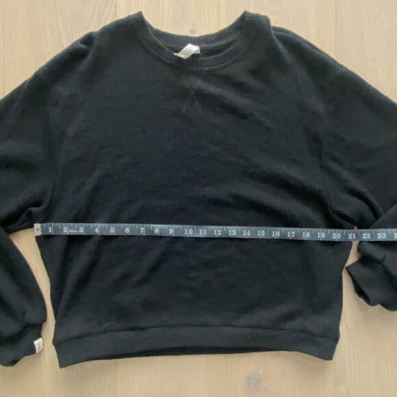 P'tula Soft Relaxed Waffle Knit Set in Black Size L Top/M Bottom  🖤 - Picture 6 of 17
